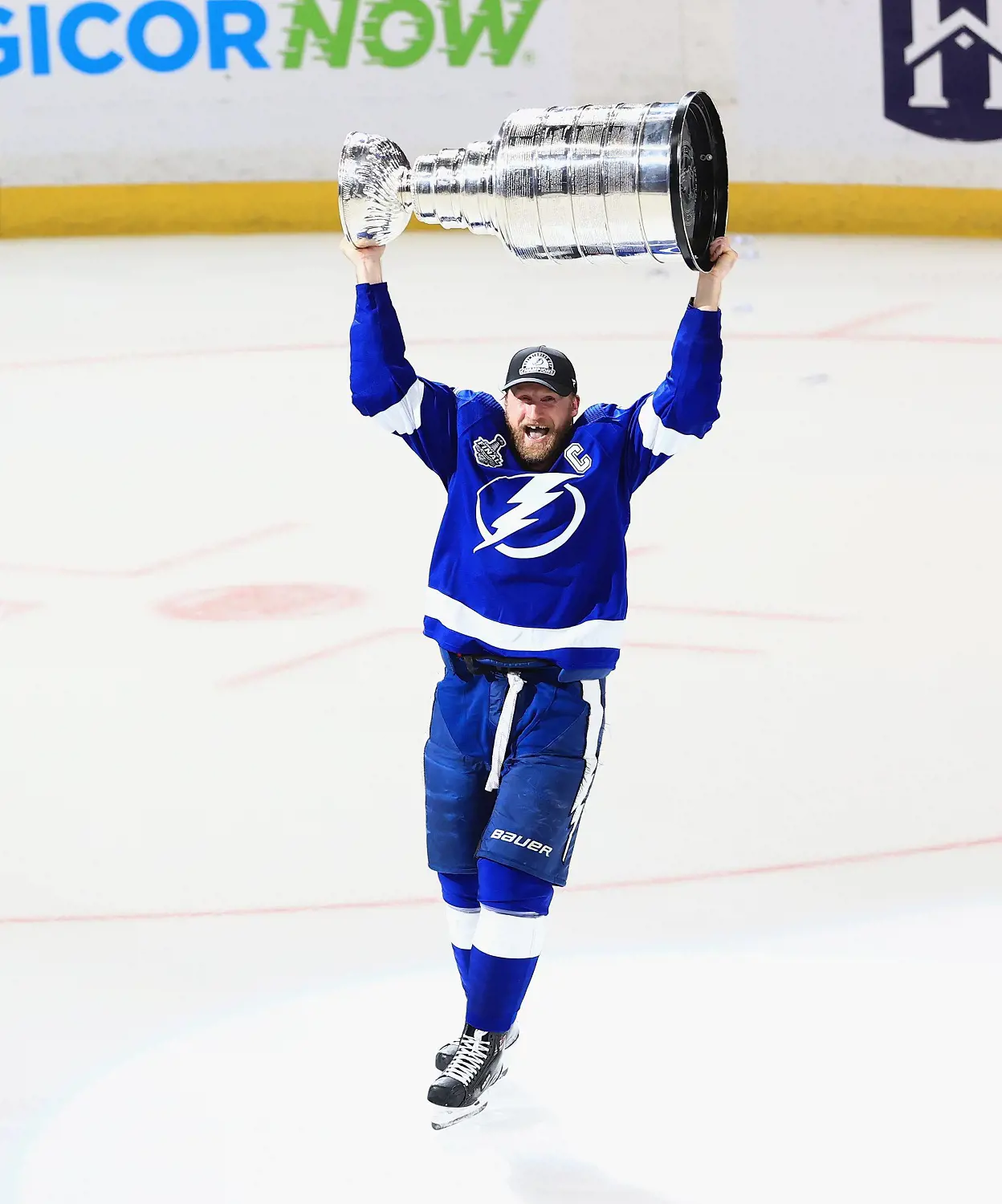 Steven lifting the Stanley Cup winning for the the defending champion Lightning over the Canadiens in 2021
